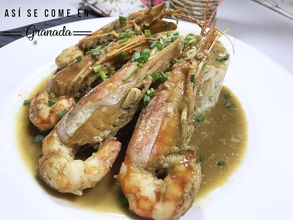 Gambas con leche de coco y curry