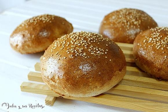 Panecillos integrales para hamburguesas