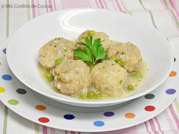 Albóndigas de abadejo en salsa verde