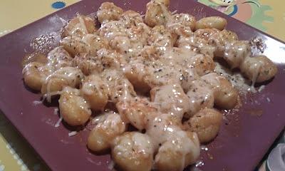 Nyoquis con salsa brava