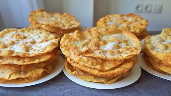 Orelletes, el dulce famoso con muchos nombres