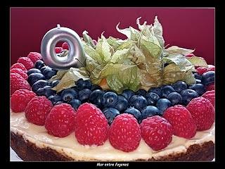 Tarta de frutas con crema de limón