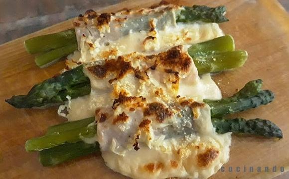 Espárragos verdes gratinados