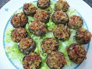 Champiñones rellenos