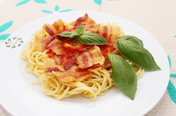 Espaguetis con panceta