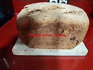 Pan integral con muesli y frutos secos