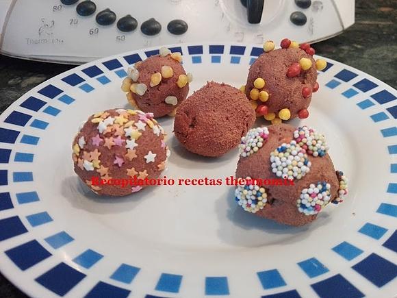 Trufas de chocolate y melocotón Thermomix