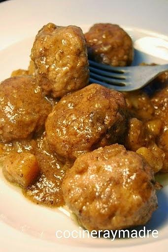 Albóndigas de ternera con cerveza y patatas