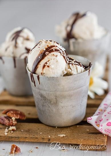 Helado de plátano con nueces pecanas del blog Bea recetas fáciles