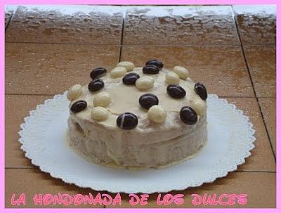 Pastel de café y caramelo