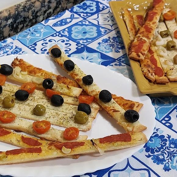 Panecillos italianos con base de pizza