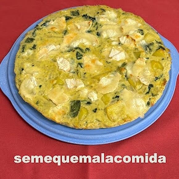 Frittata de patata nueva espinacas y queso de cabra