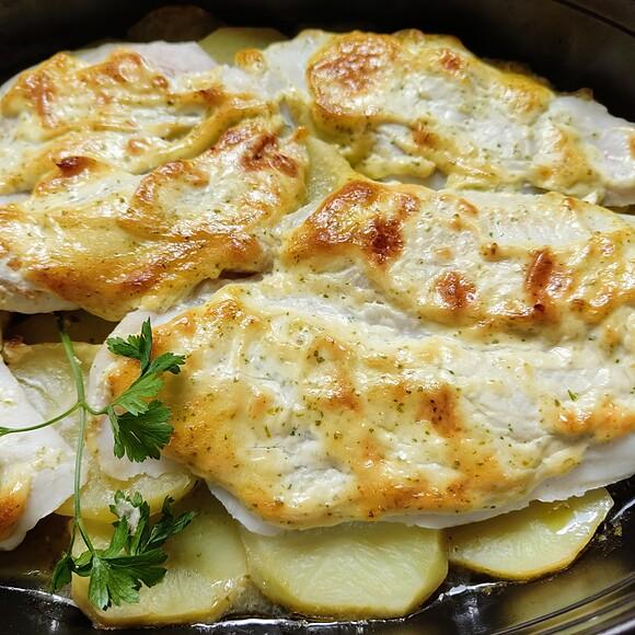 Filetes de fletán gratinados con mayonesa de ajo