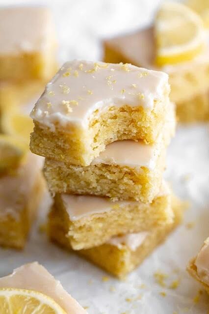Brownies de limón sin gluten suaves y deliciosos