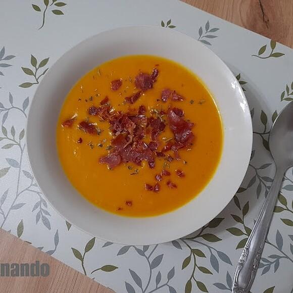 Crema de calabaza especiada
