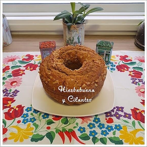 Bundt cake de zanahoria y nueces