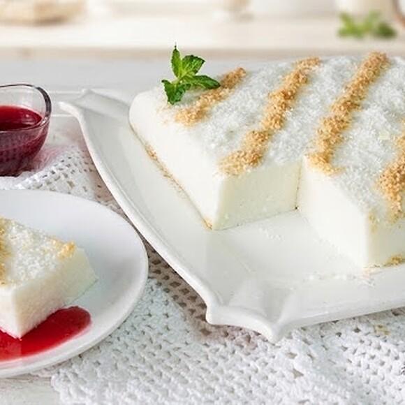 Tarta fría de coco
