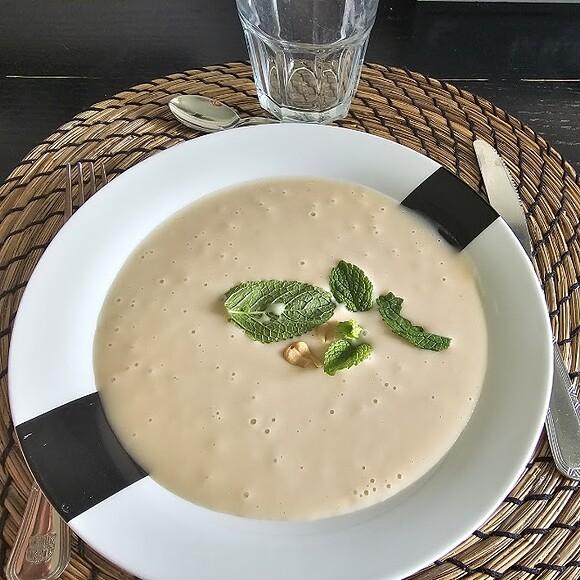 Crema fría de alubias blancas: fresca, fácil y saludable