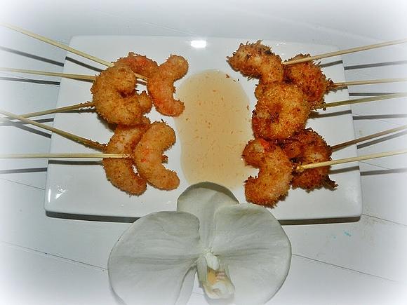 Langostinos crujientes con coco y panko
