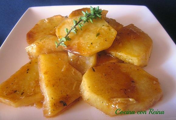 Patatas en adobillo