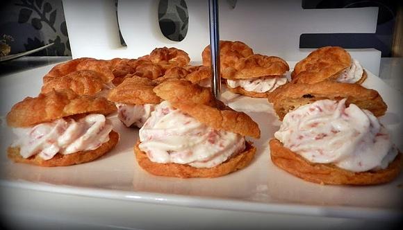 Lionesas rellenas de crema de jamón y parmesano