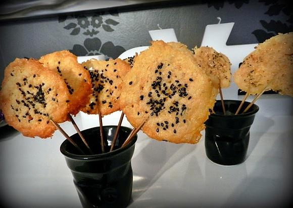 Piruletas de parmesano