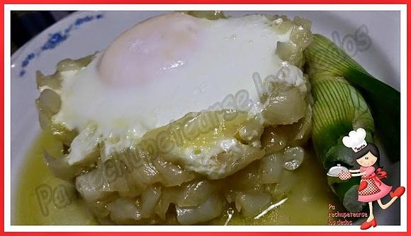 Huevo cuajado con cebolletas