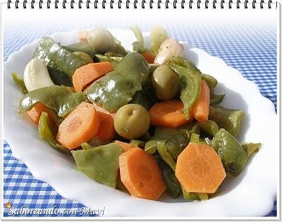 Pimientos aliñados (Encurtidos)