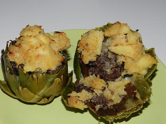 Alcachofas rellenas de morcilla
