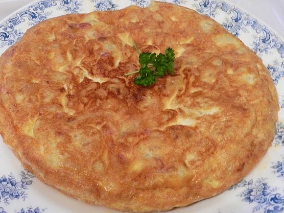 Tortilla de patata con truco