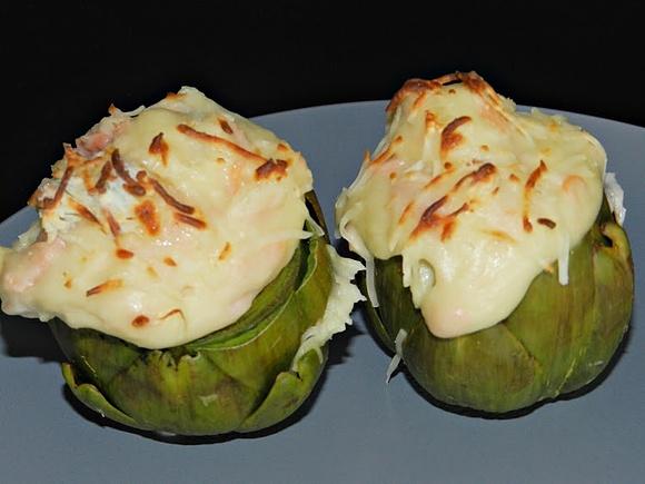 Alcachofas rellenas de salmón ahumado