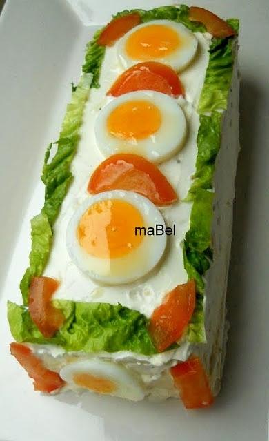 Tarta salada tipo el Corte Inglés con pionono de arroz
