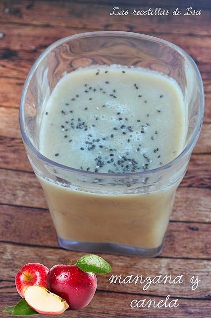 Smoothie de manzana y canela con semillas de chía