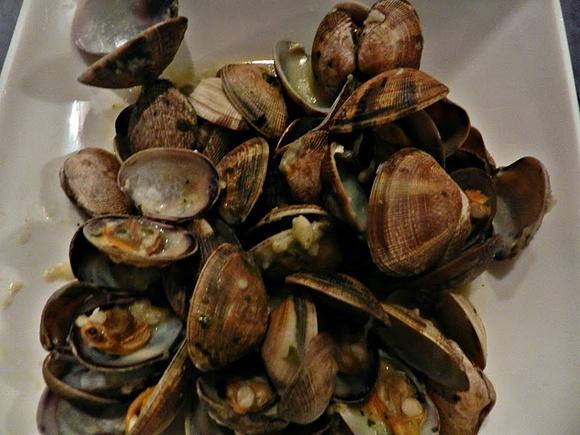 Almejas en salsa verde