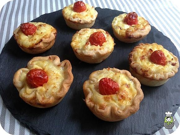 Mini quiches de merluza y gambas