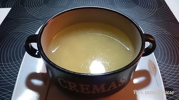 Caldo de pollo en Crock-Pot