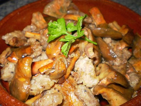 Botifarra esparrecada amb rossinyols