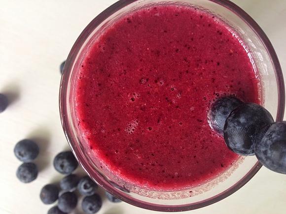 Batido de arándanos y açai